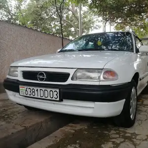 Opel Astra F, 1995