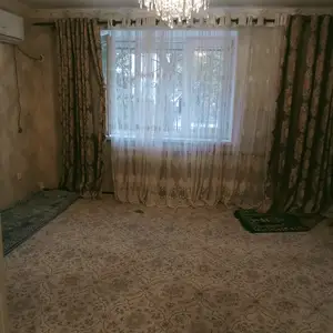 2-комн. квартира, 1 этаж, 50м², Сино, цирк