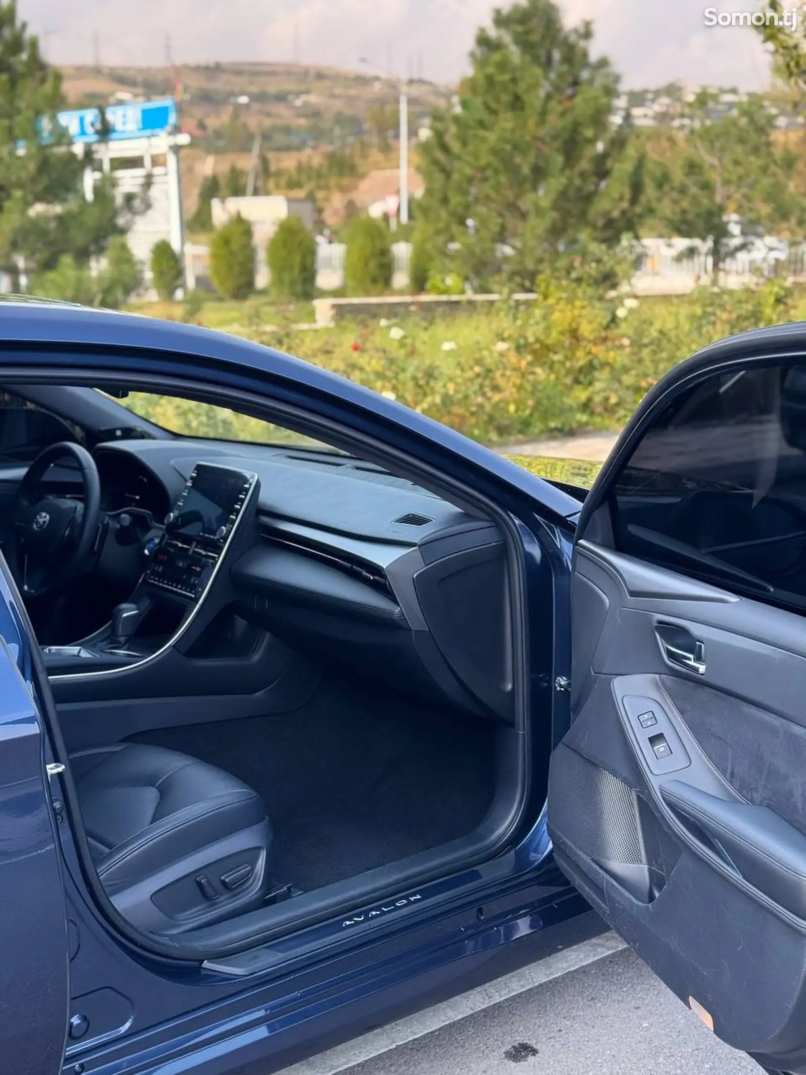 Toyota Avalon, 2019-11