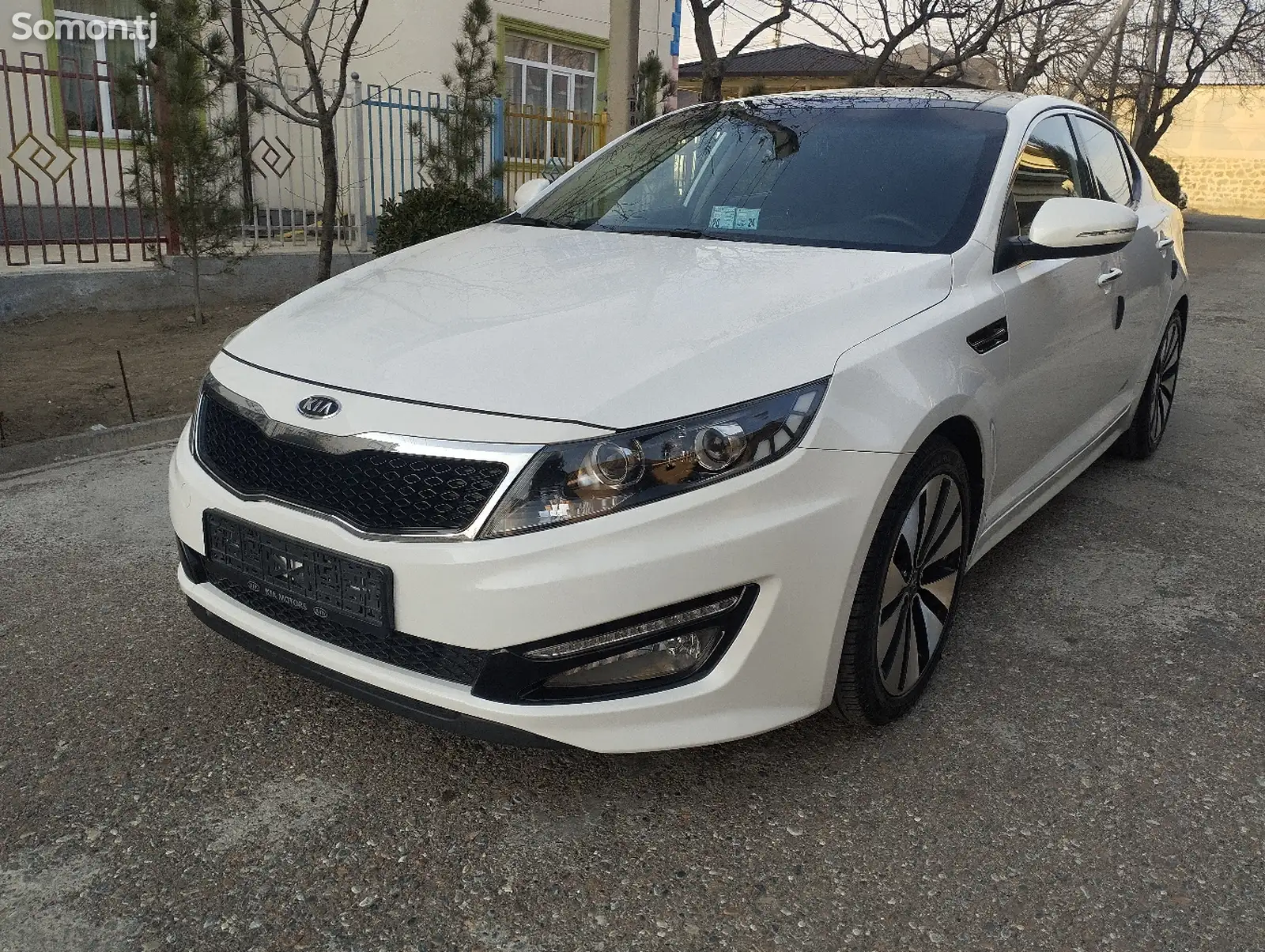 Kia K5, 2011-1