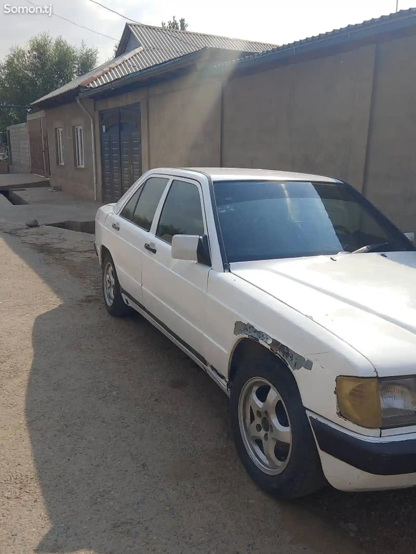 Mercedes-Benz W124, 1989-5