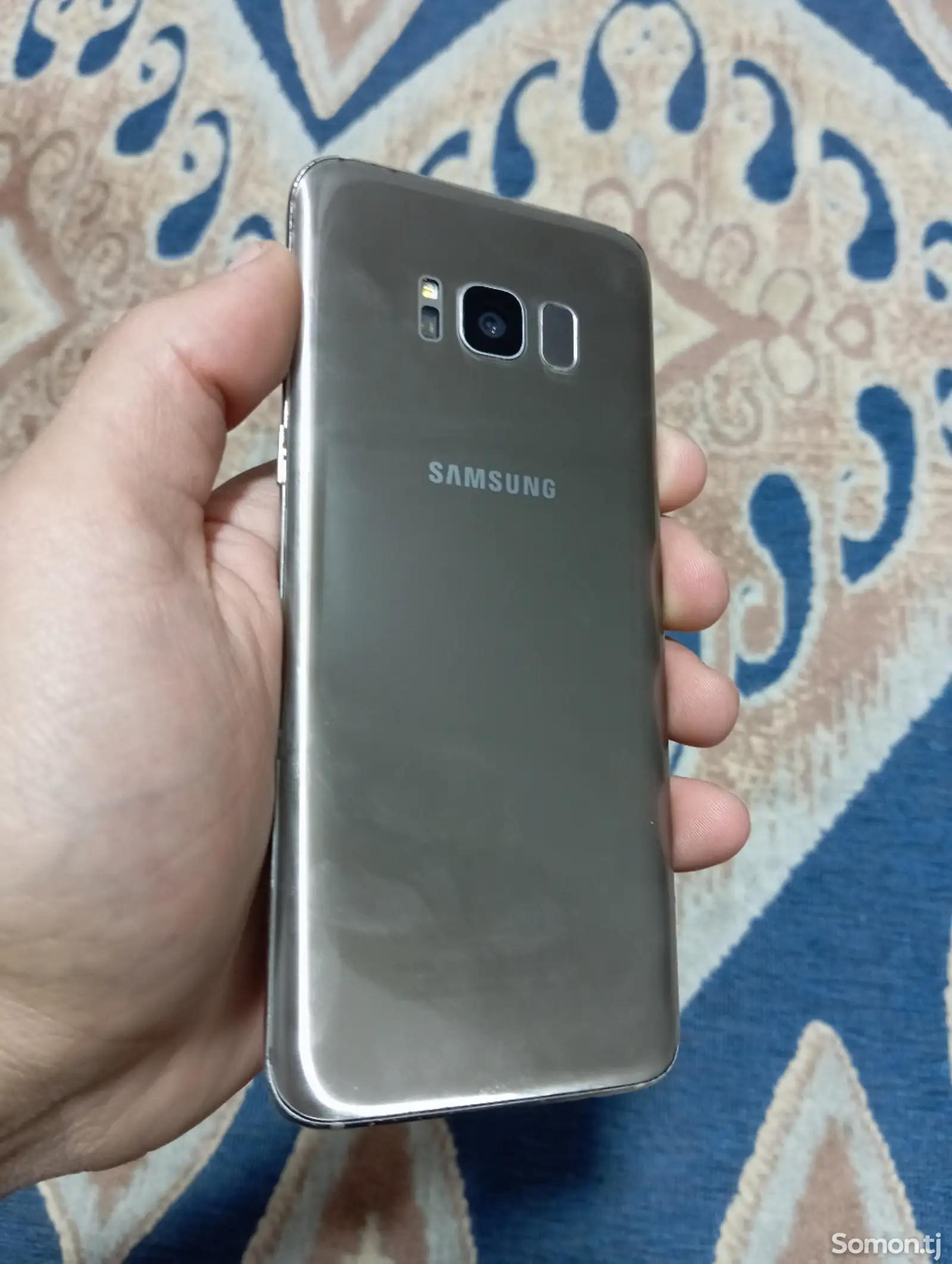 Samsung Galaxy S8-1