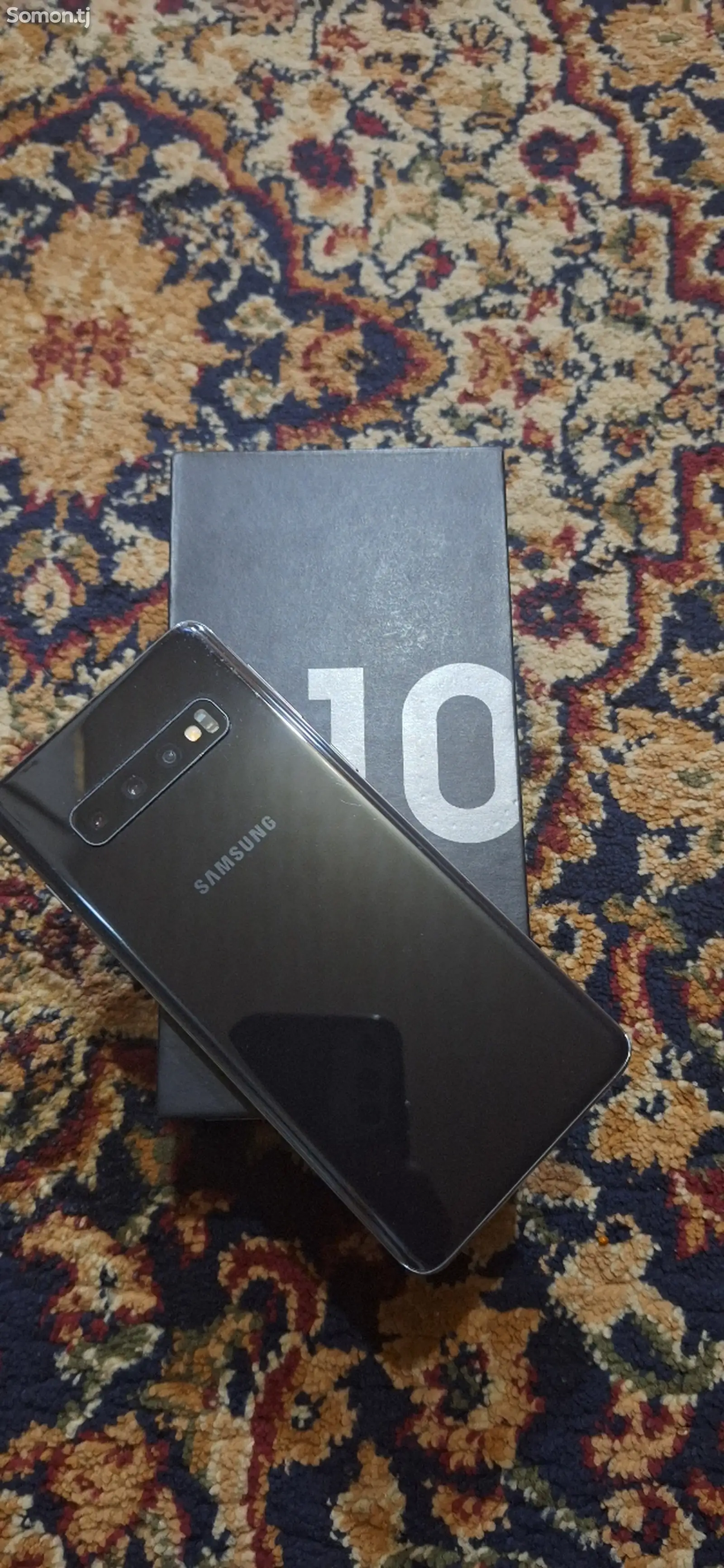 Samsung Galaxy S10-1