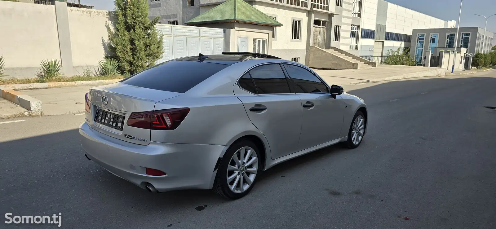 Lexus IS series, 2010-1