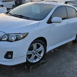 Toyota Corolla, 2011