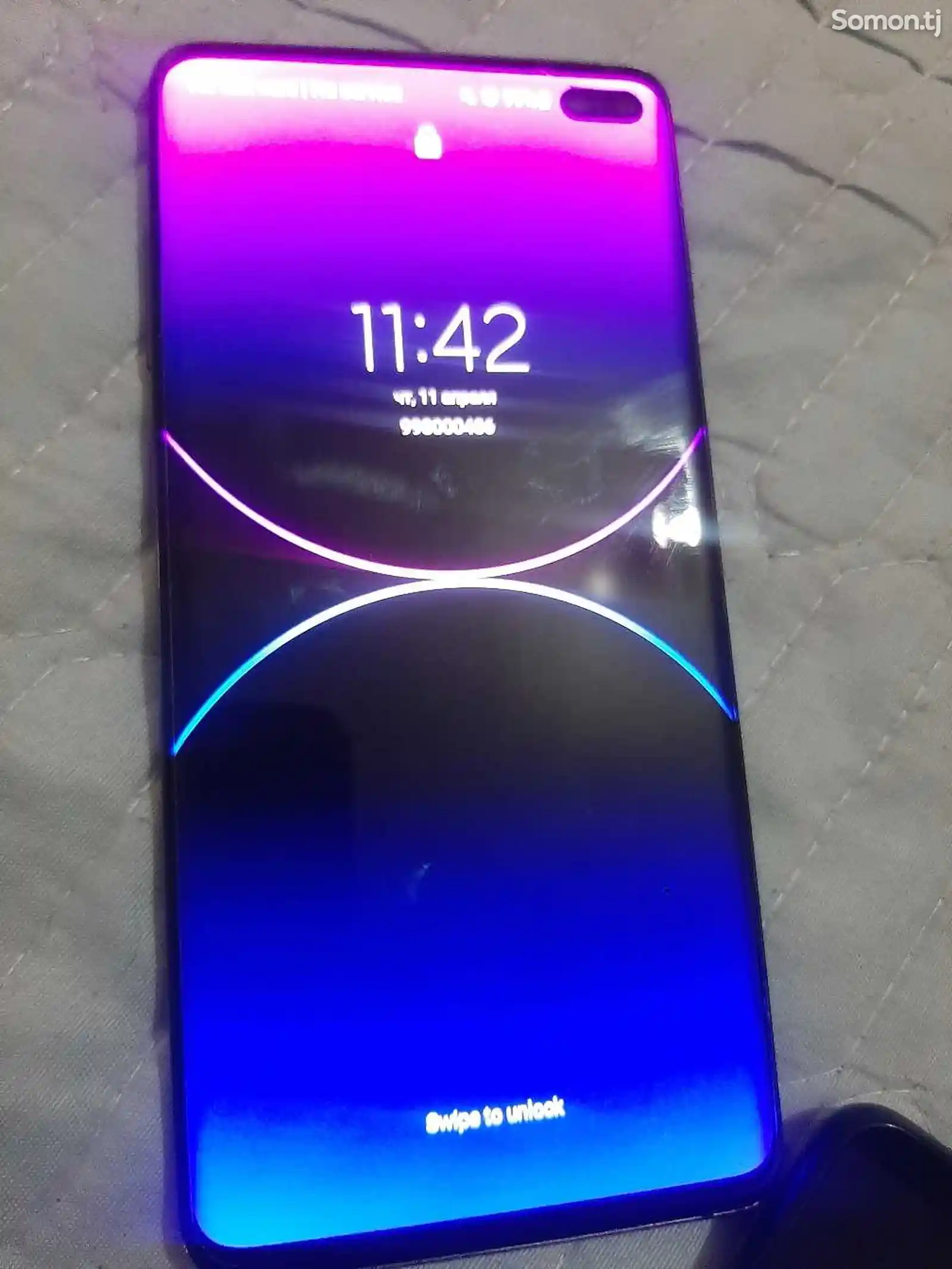 Samsung Galaxy S10+-4