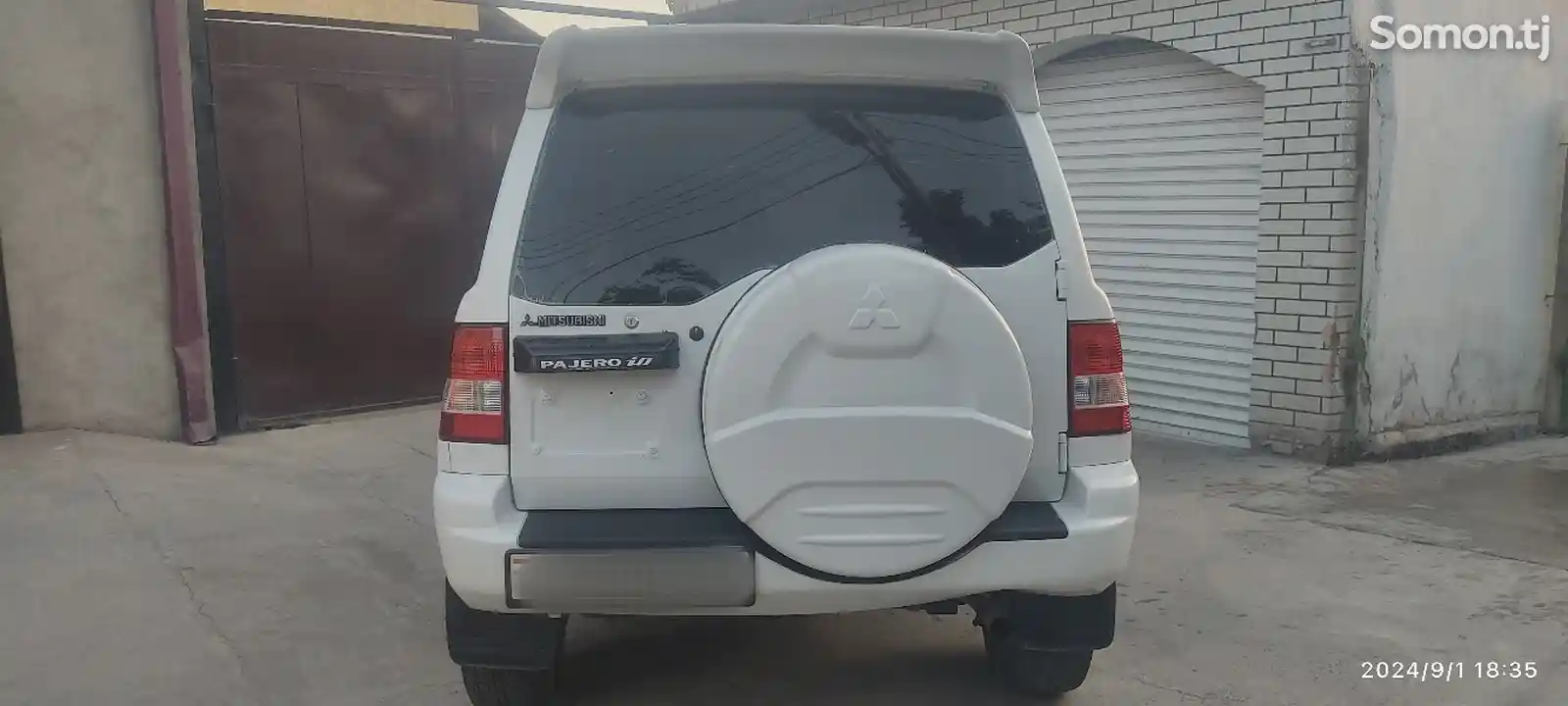 Mitsubishi Pajero IO, 2001-2