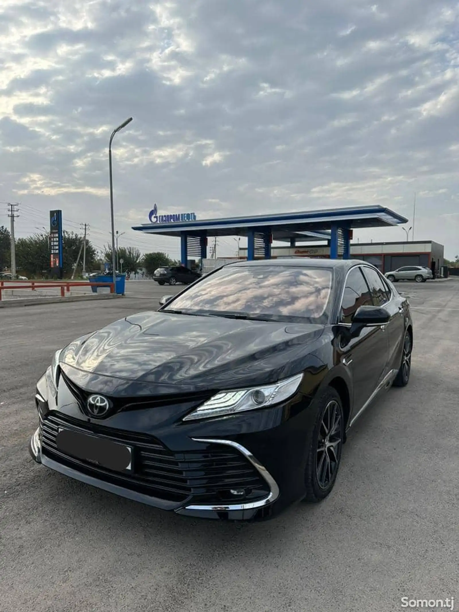 Toyota Camry, 2019-6