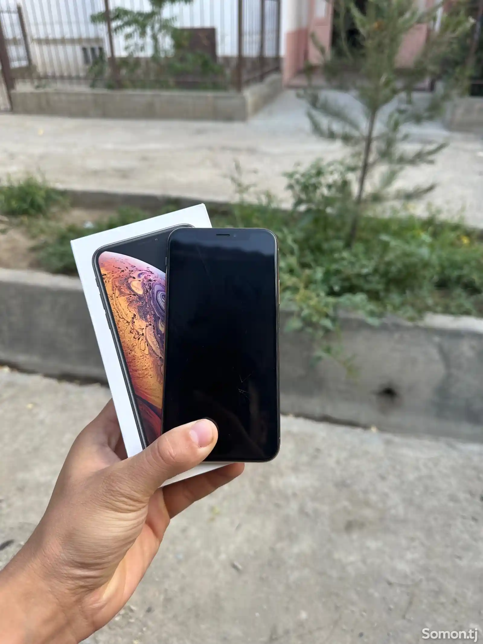 Apple iPhone Xs, 64 gb, Gold-2