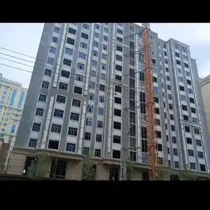 3-комн. квартира, 10 этаж, 101 м², Хукумати Шохмансур