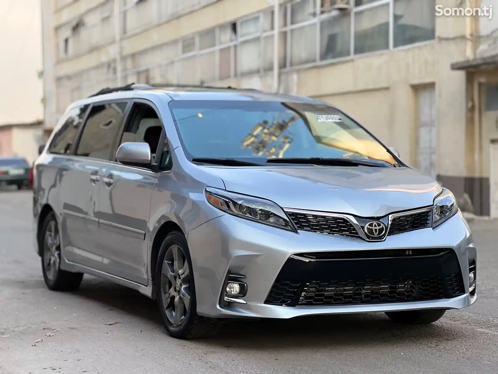 Toyota Sienna, 2016-2