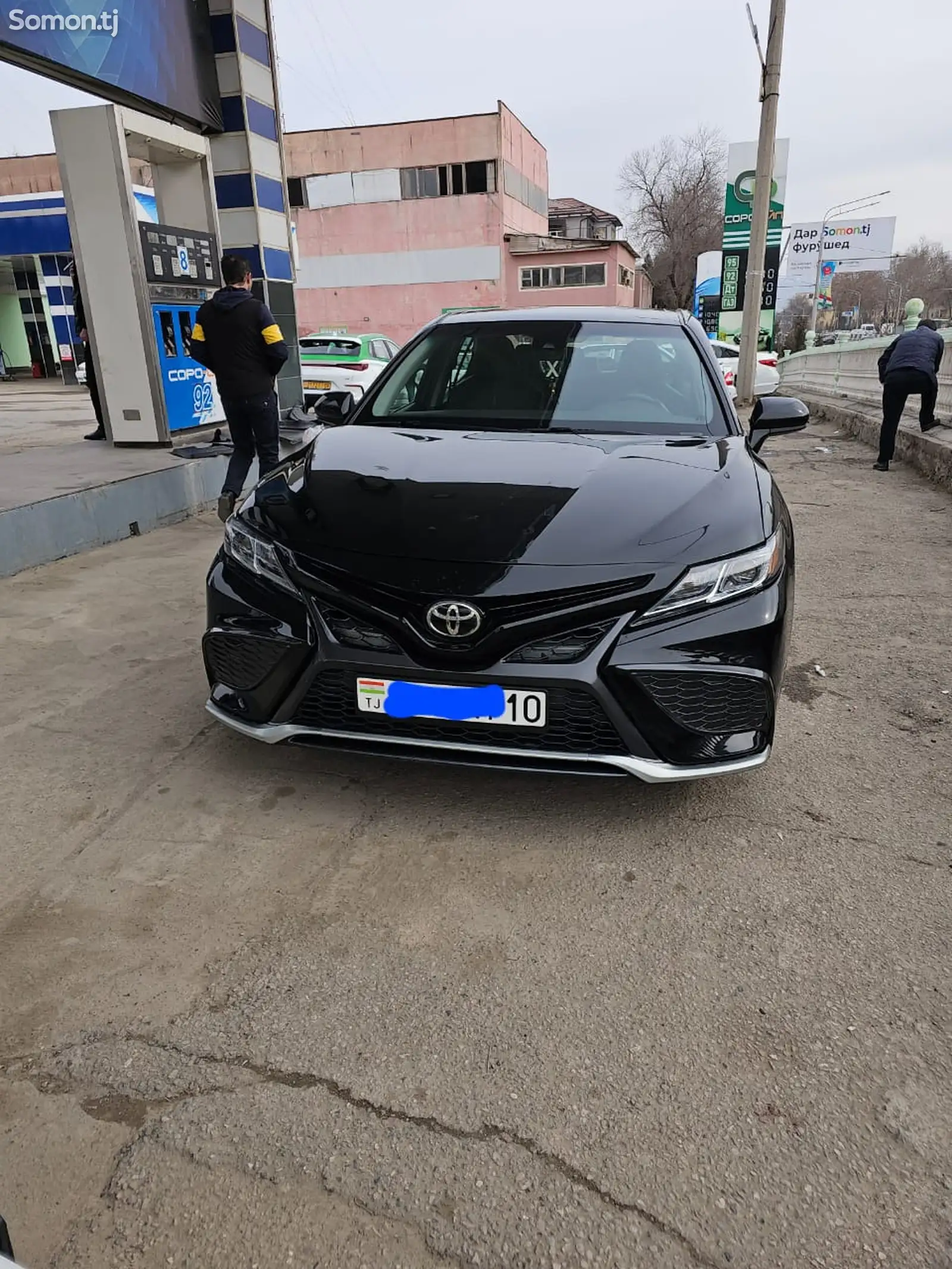 Toyota Camry, 2019-1