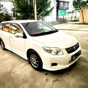 Toyota Fielder, 2009