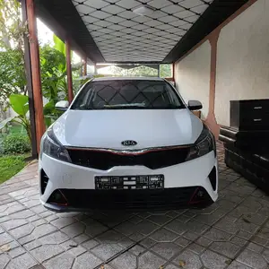 Kia Rio, 2022