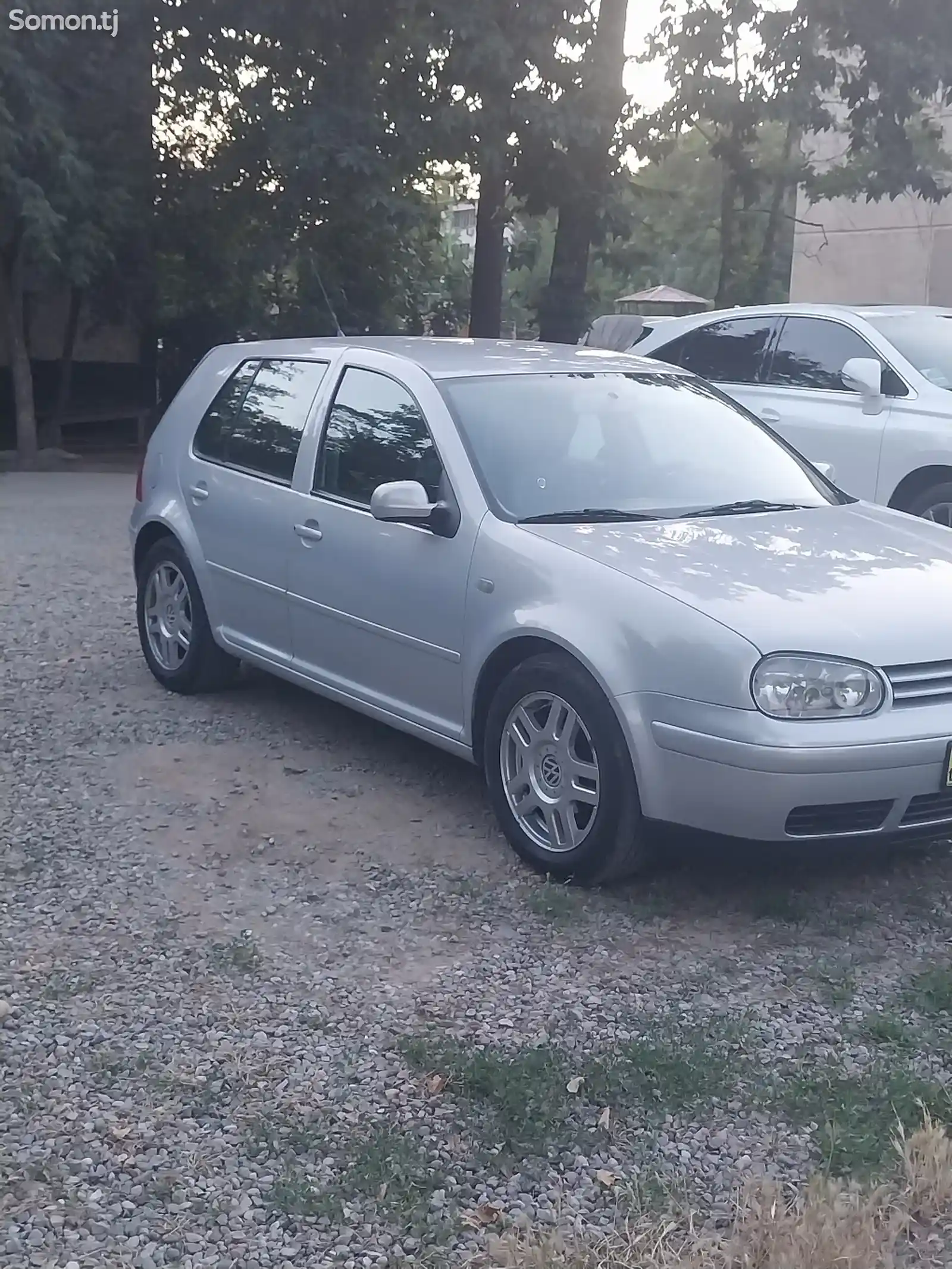 Volkswagen Golf, 2000-2