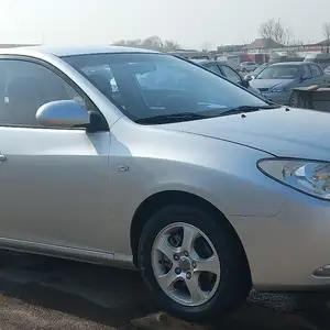 Hyundai Avante, 2008