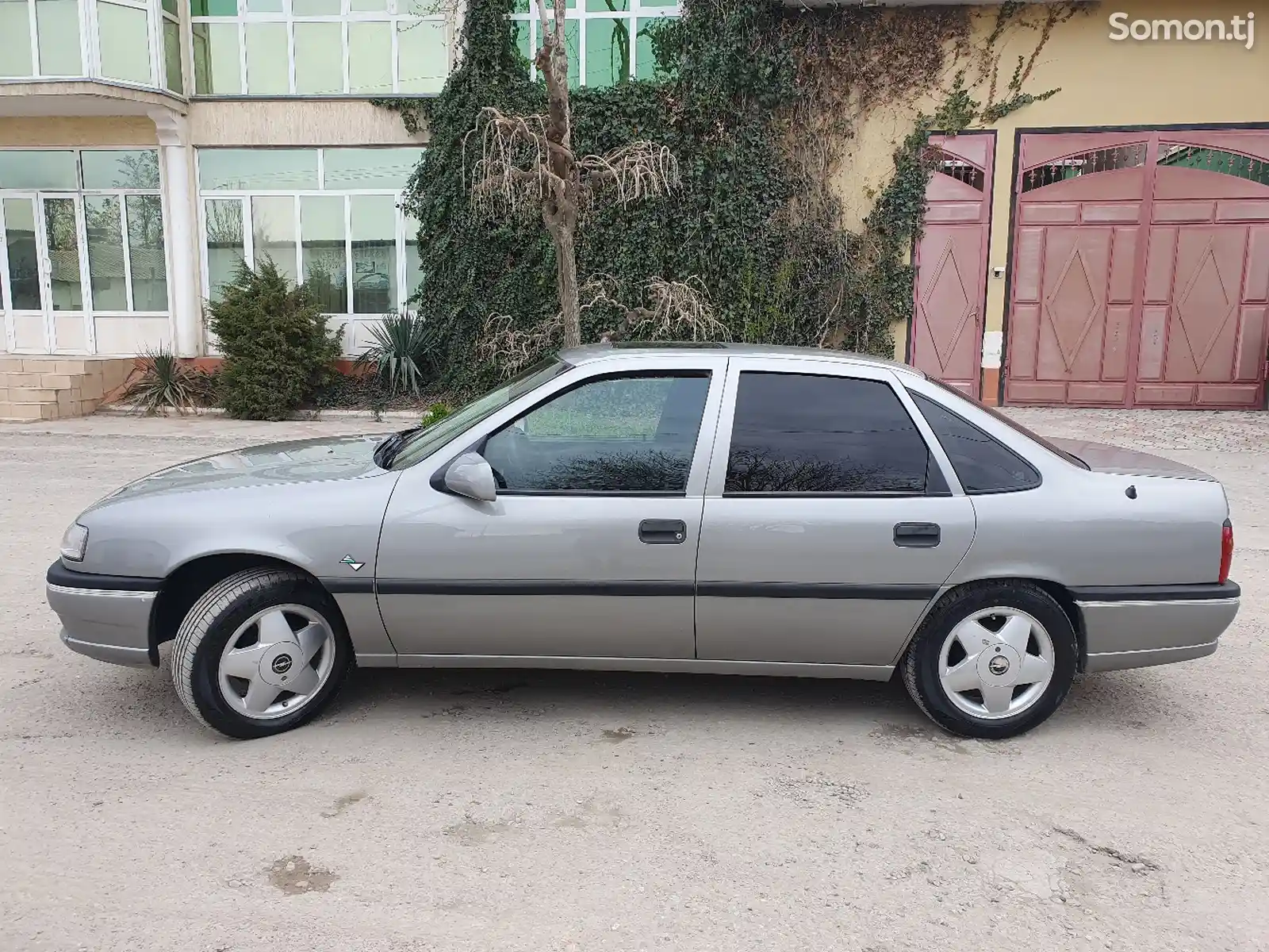 Opel Vectra A, 1995-12