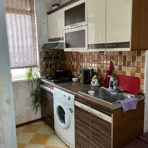 2-комн. квартира, 3 этаж, 55м², 18мкр