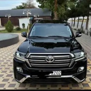 Toyota Land Cruiser, 2016