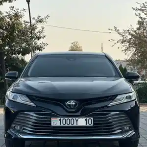 Toyota Camry, 2019