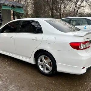 Toyota Corolla, 2012