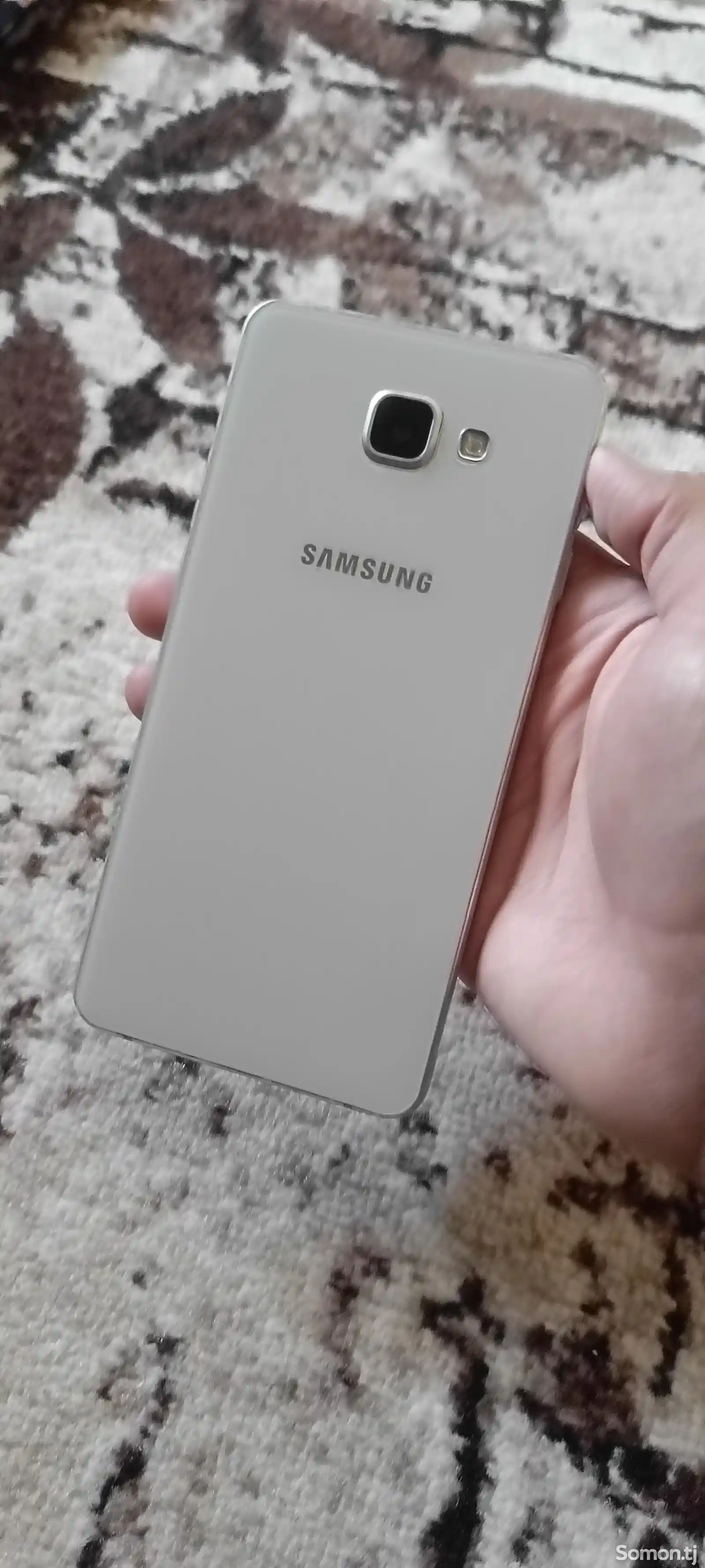 Samsung Galaxy A7-2