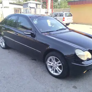 Mercedes-Benz C class, 2005