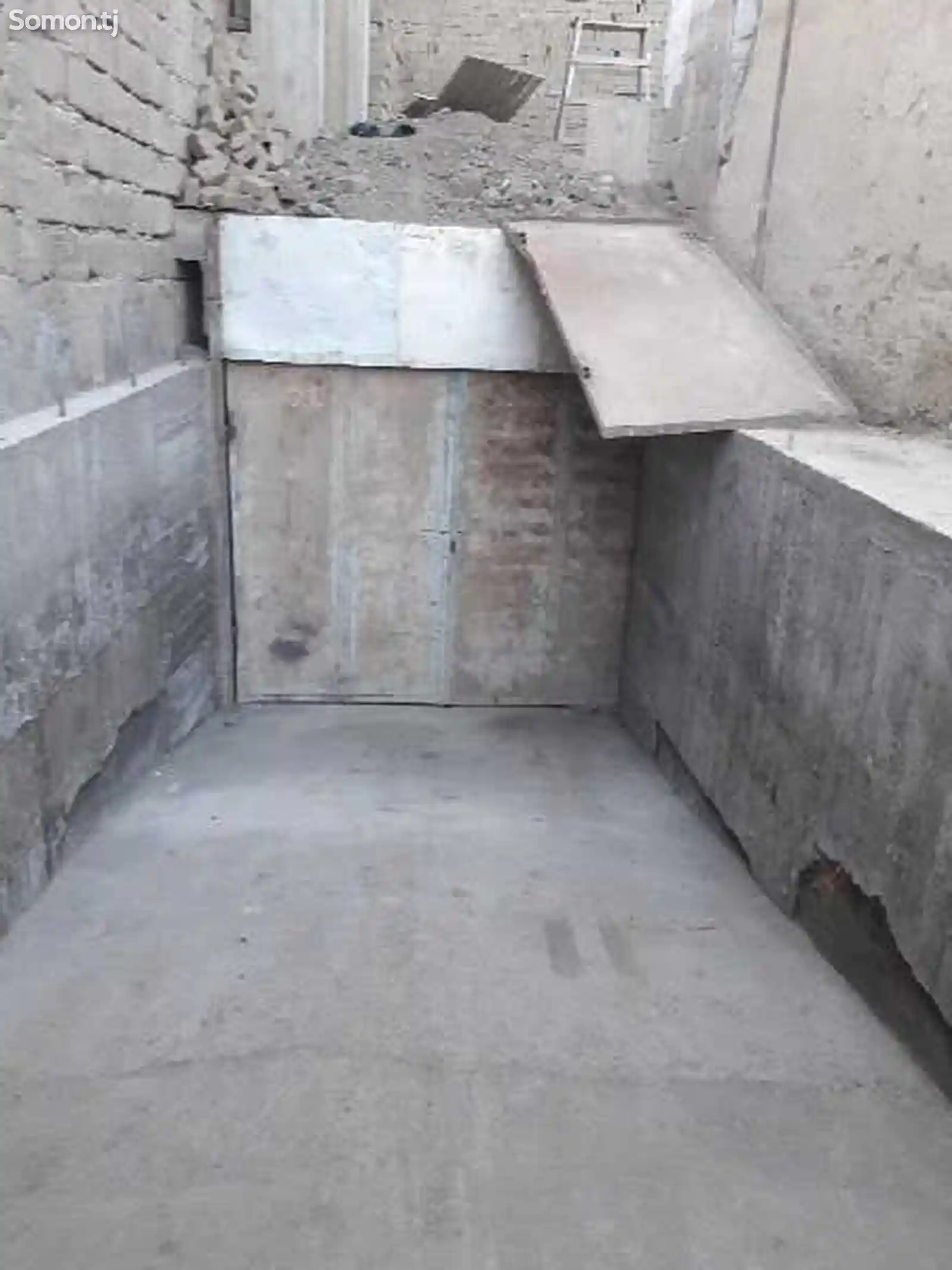Помещение под склад, 110м², Панчшанбе бозор-2