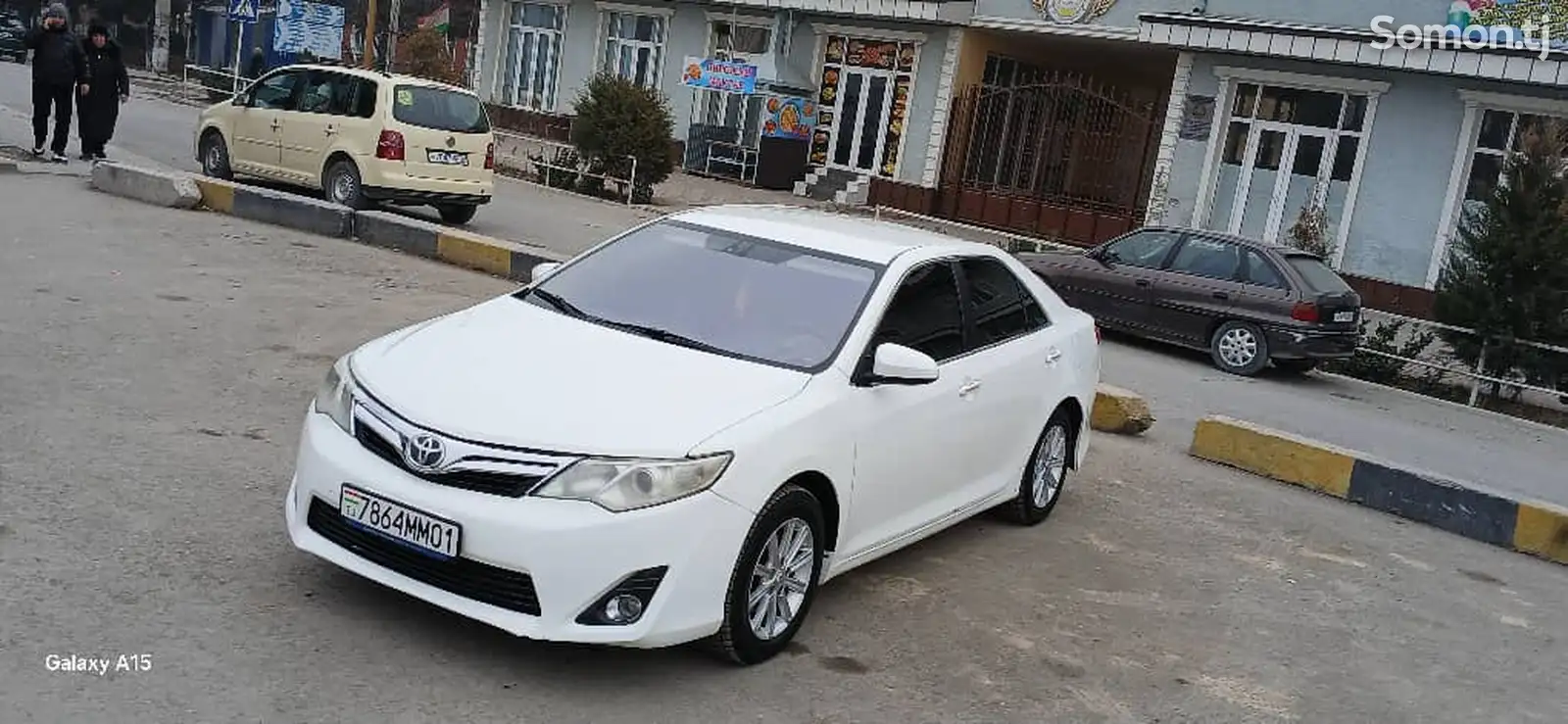 Toyota Camry, 2012-1