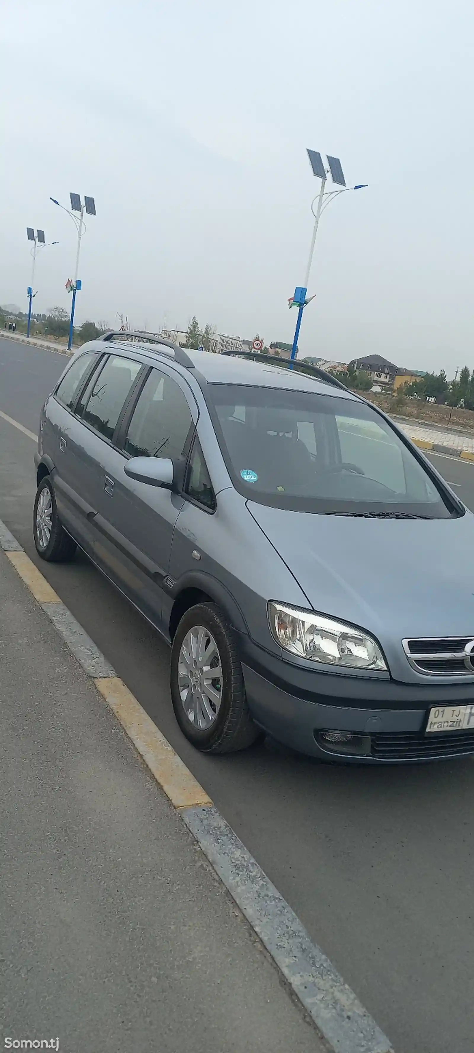 Opel Zafira, 2004-2