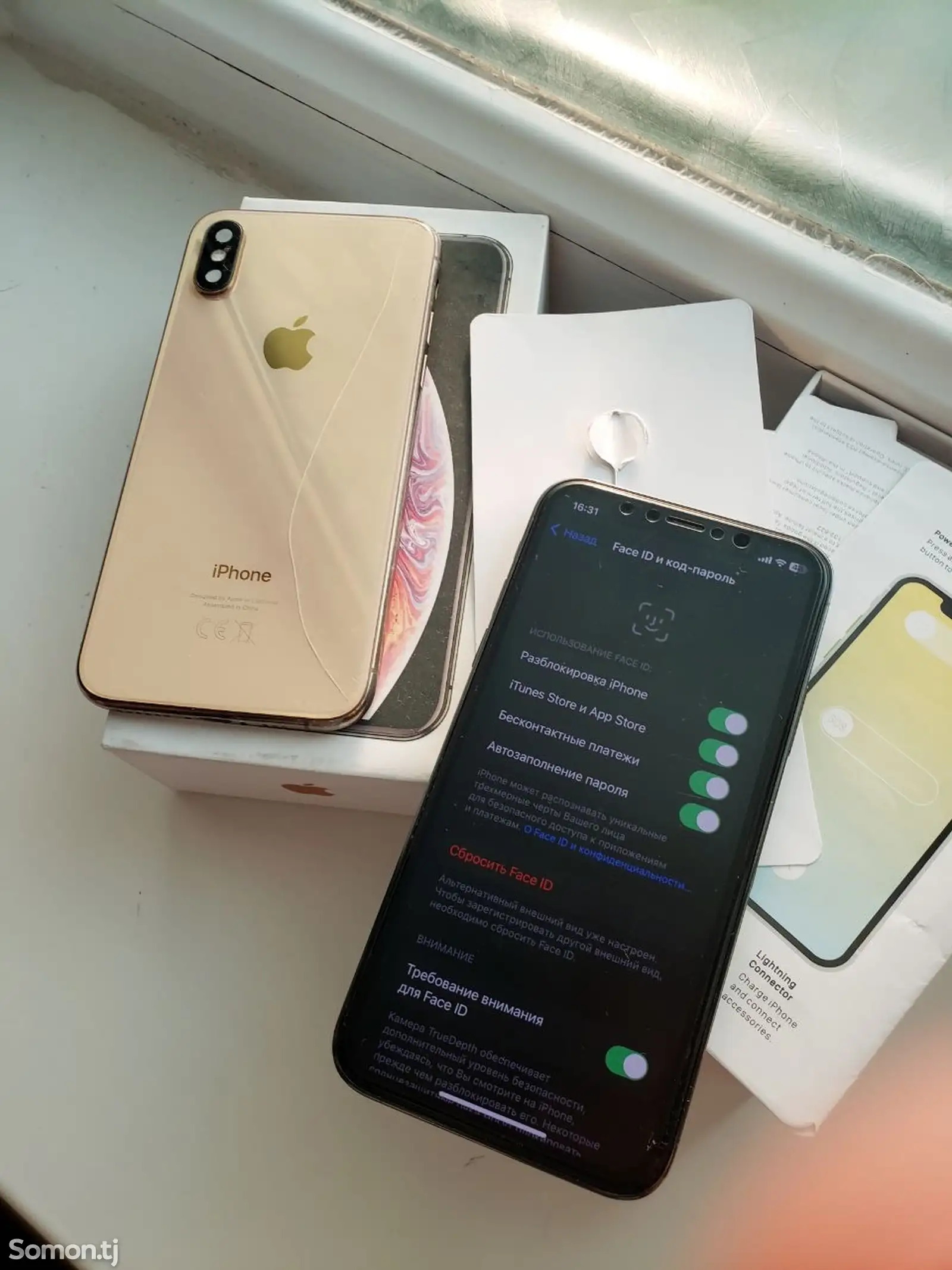 Apple iPhone Xs, 64 gb, Gold-9