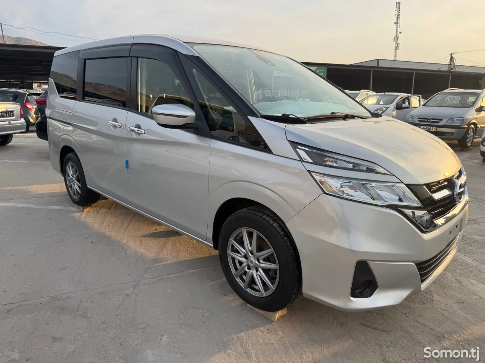 Nissan Serena, 2017-2