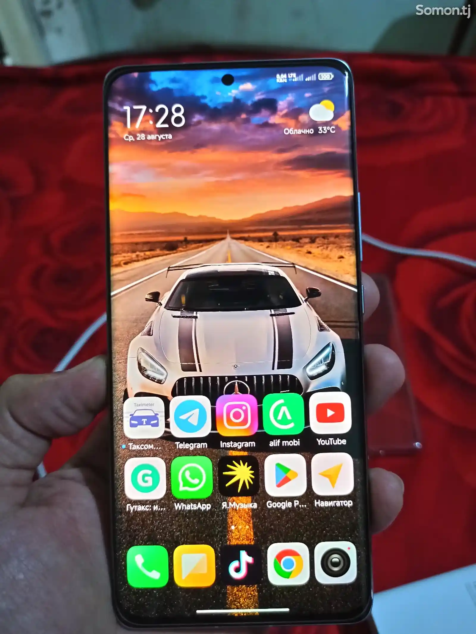 Xiaomi Mi 12 Pro 8/128-10