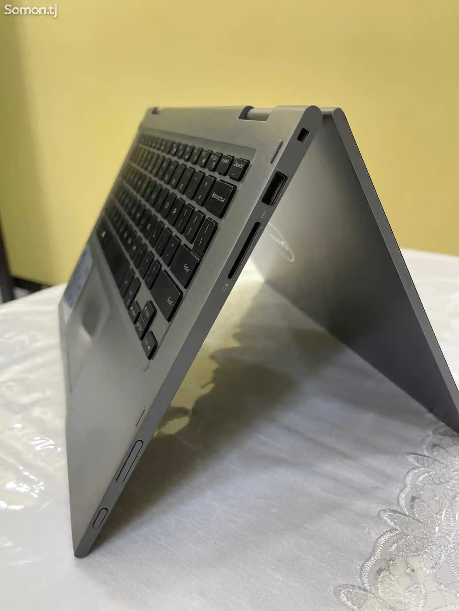 Ноутбук Dell Inspiron 13 5000 series-1