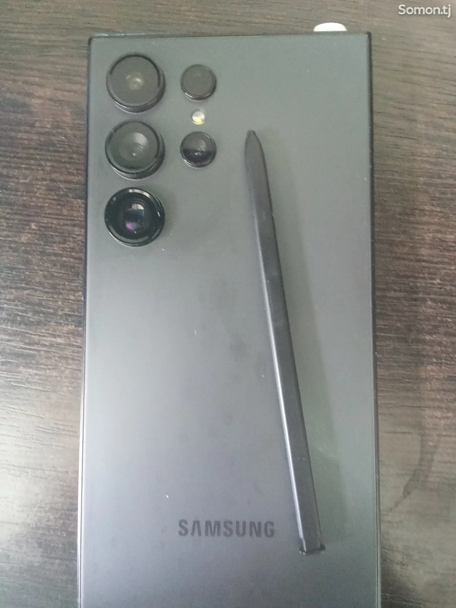 Samsung galaxy S24 Ultra-1