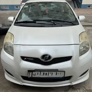 Toyota Vitz, 2010