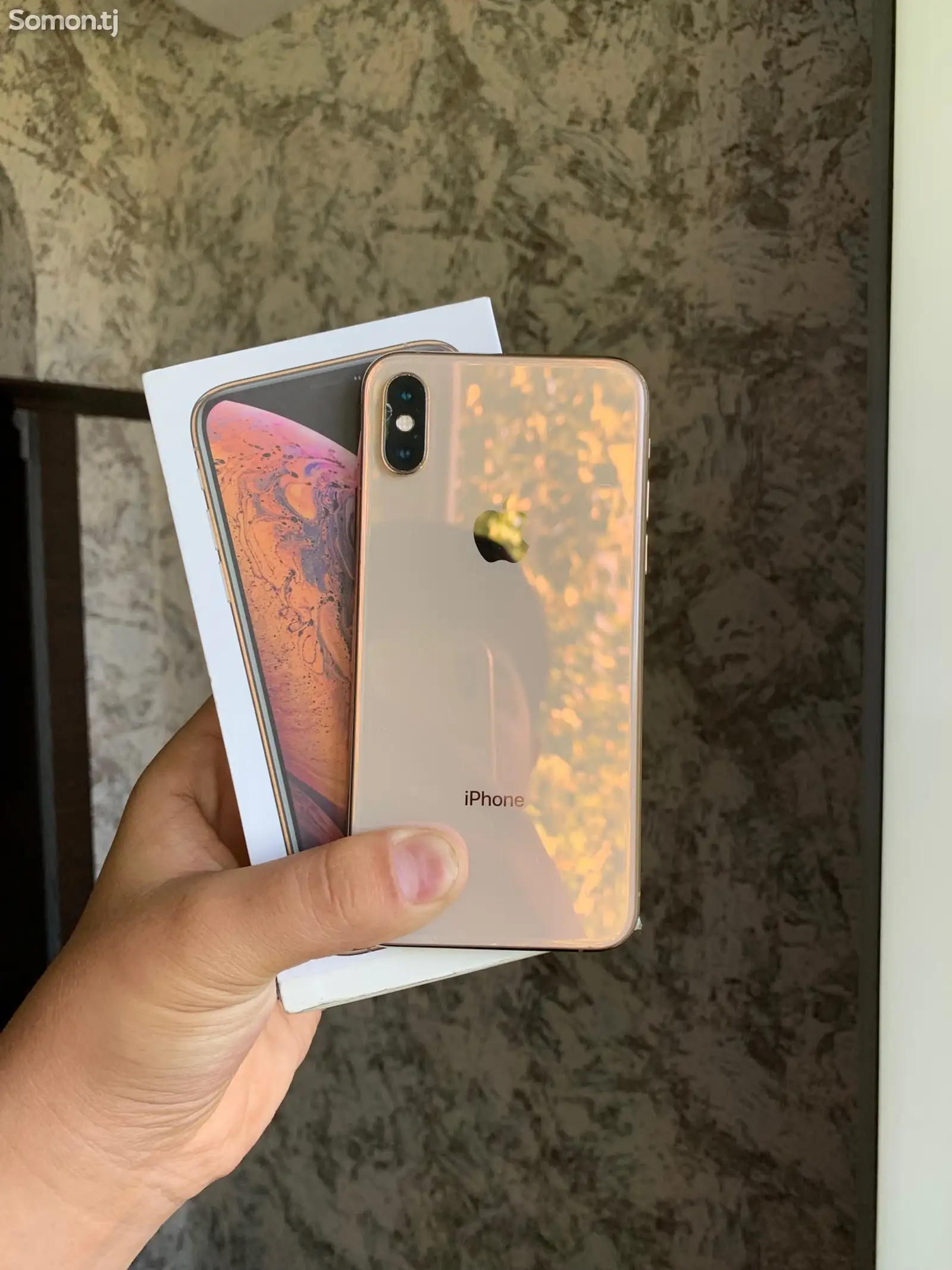 Apple iPhone Xs, 64 gb, Gold-1