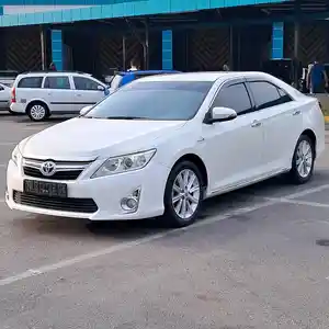 Toyota Camry, 2012