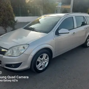 Opel Astra H, 2009