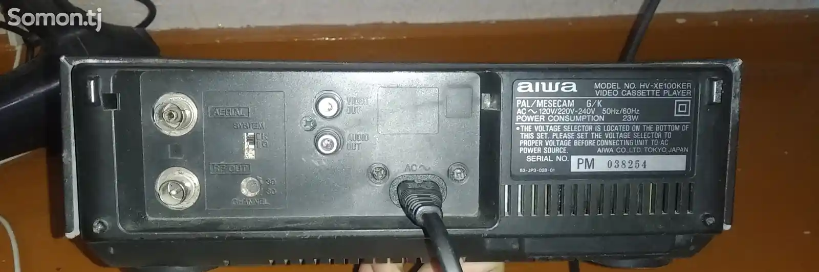 Видеомагнитофон Aiwa-2