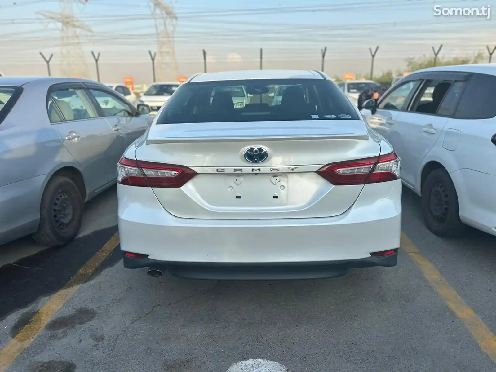 Toyota Camry, 2017-4