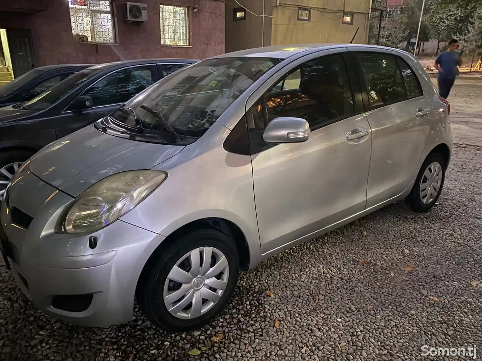 Toyota Vitz, 2010-3