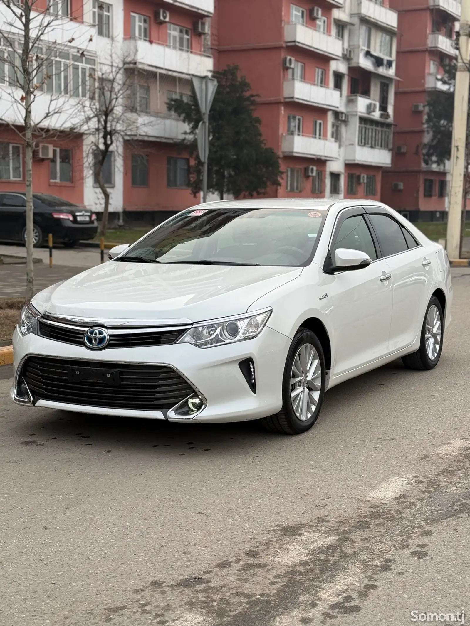 Toyota Camry, 2016-1