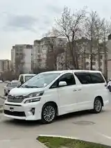 Toyota Vellfire, 2014-4