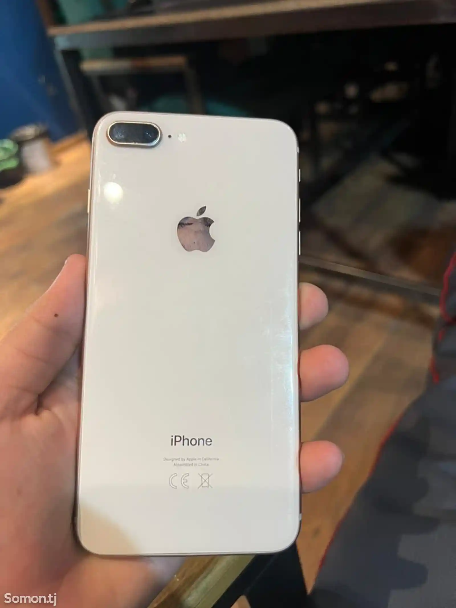 Apple iPhone 8 plus, 64 gb, Gold-2