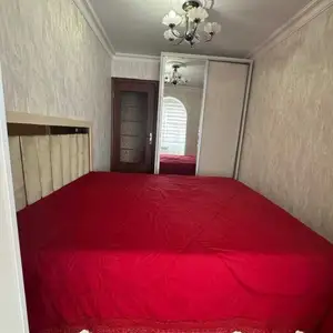 2-комн. квартира, 2 этаж, 45м², баъди Шератон, назди доми 25 этажа