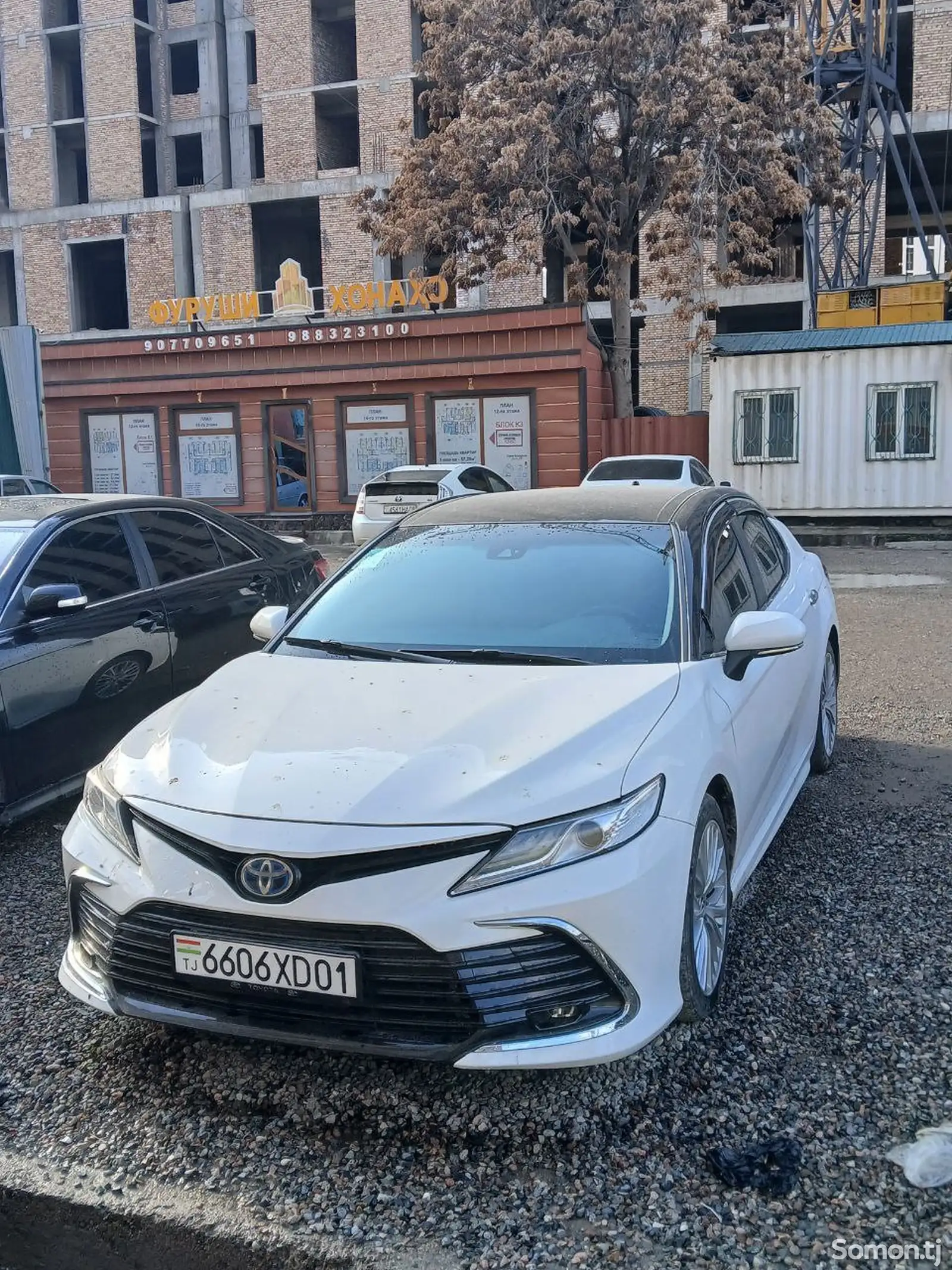 Toyota Camry, 2018-1