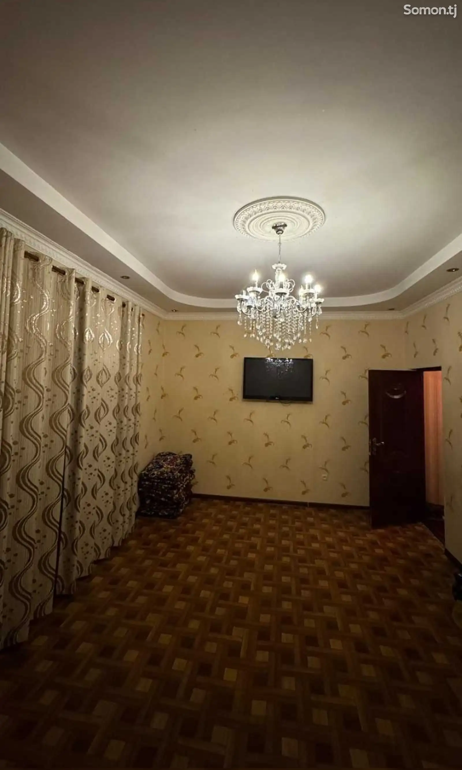 3-комн. квартира, 3 этаж, 80м², Исмоили Сомони-1