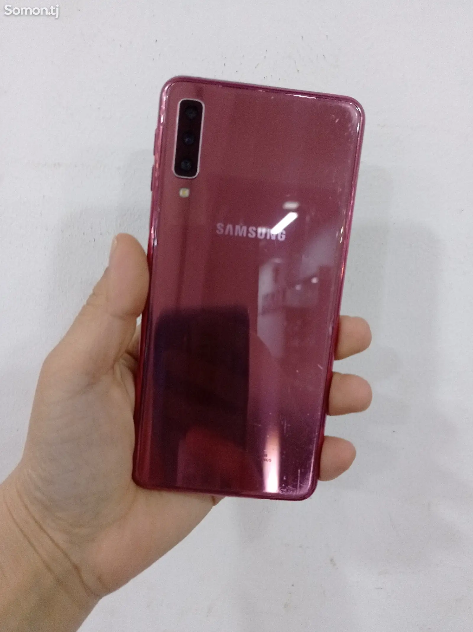 Samsung Galaxy A7-1