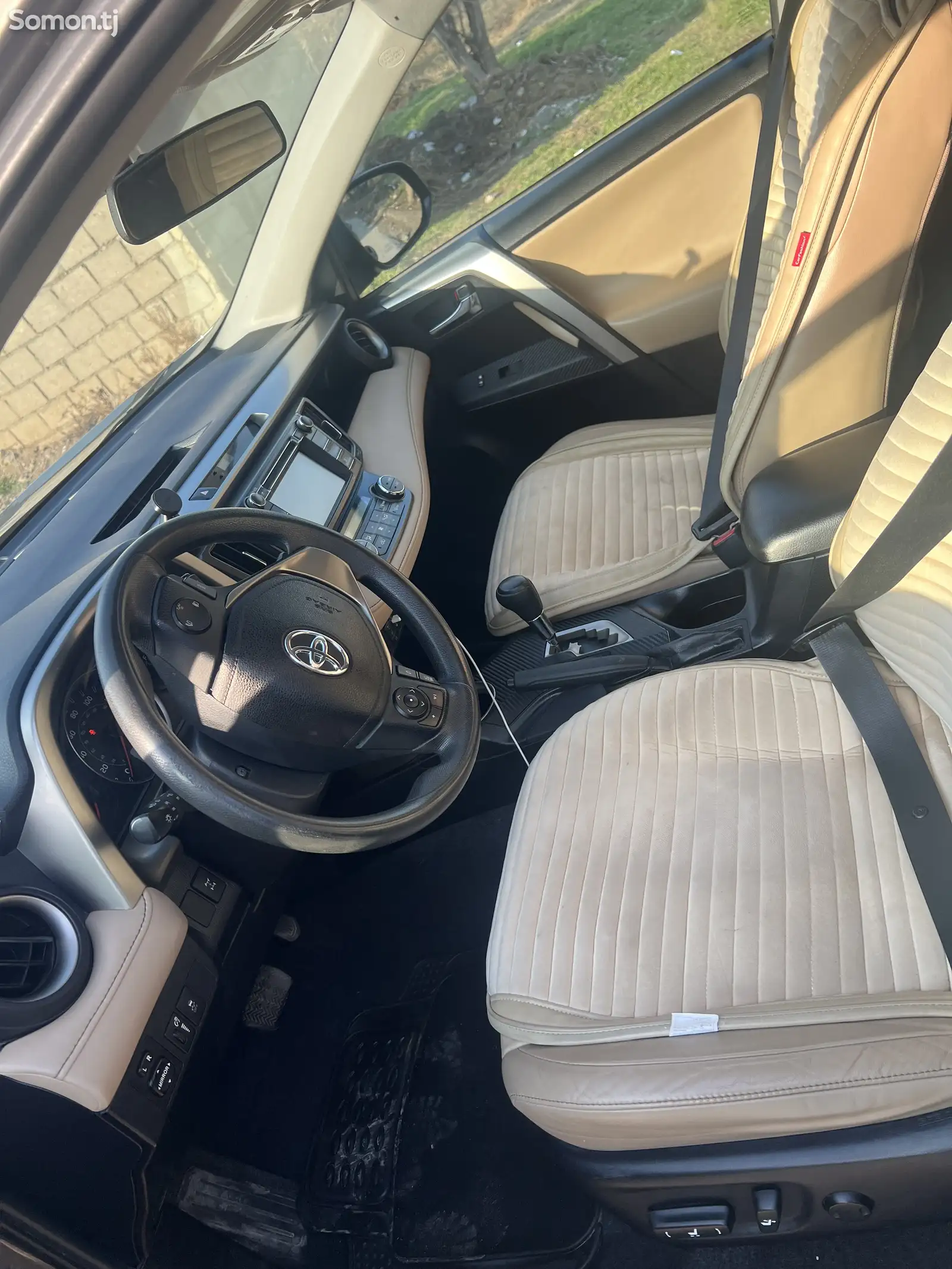 Toyota RAV 4, 2014-1